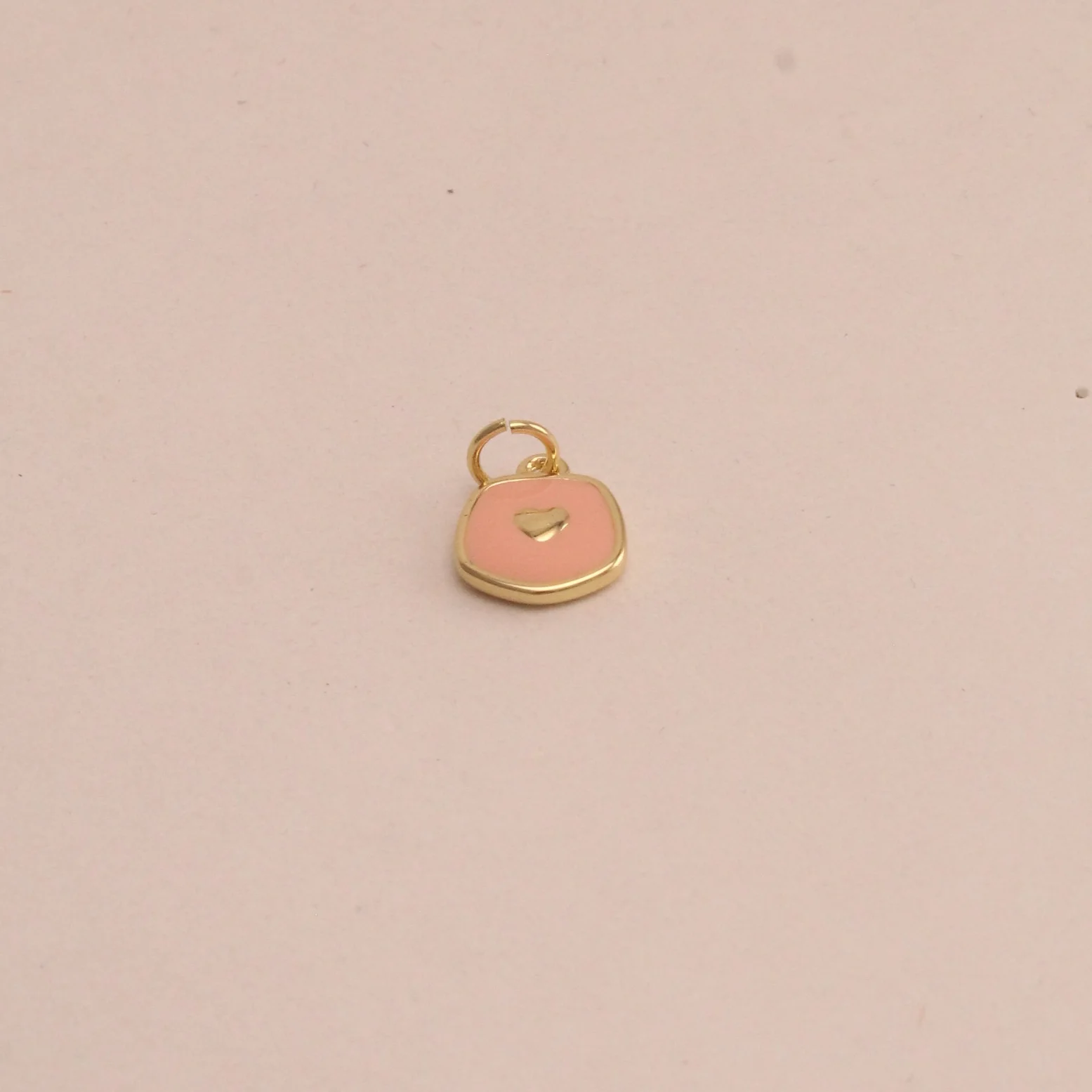 Corazon nacar rosa DRG001