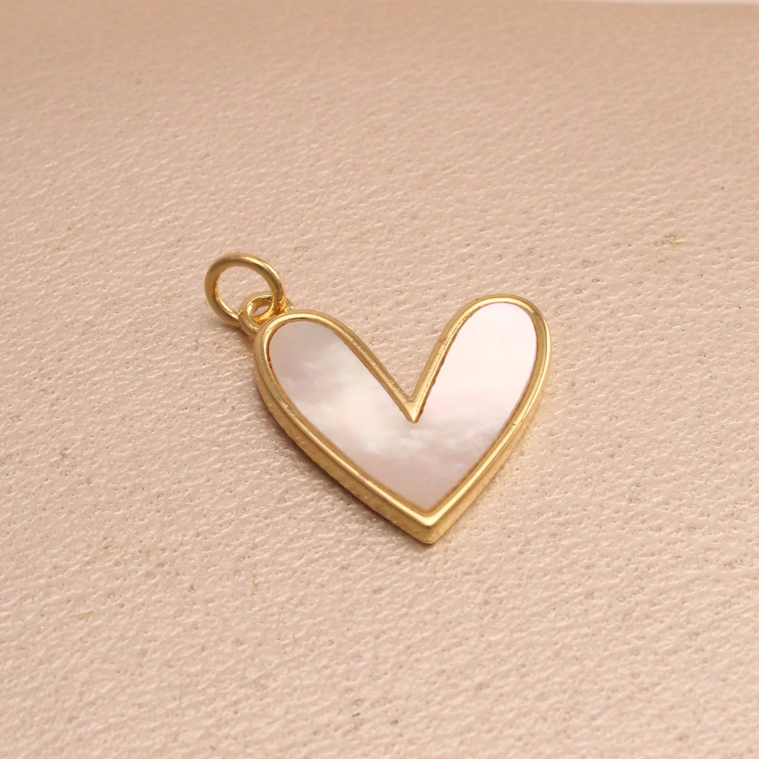 Dij. corazon nacar rodio 1,8cm - DRG180