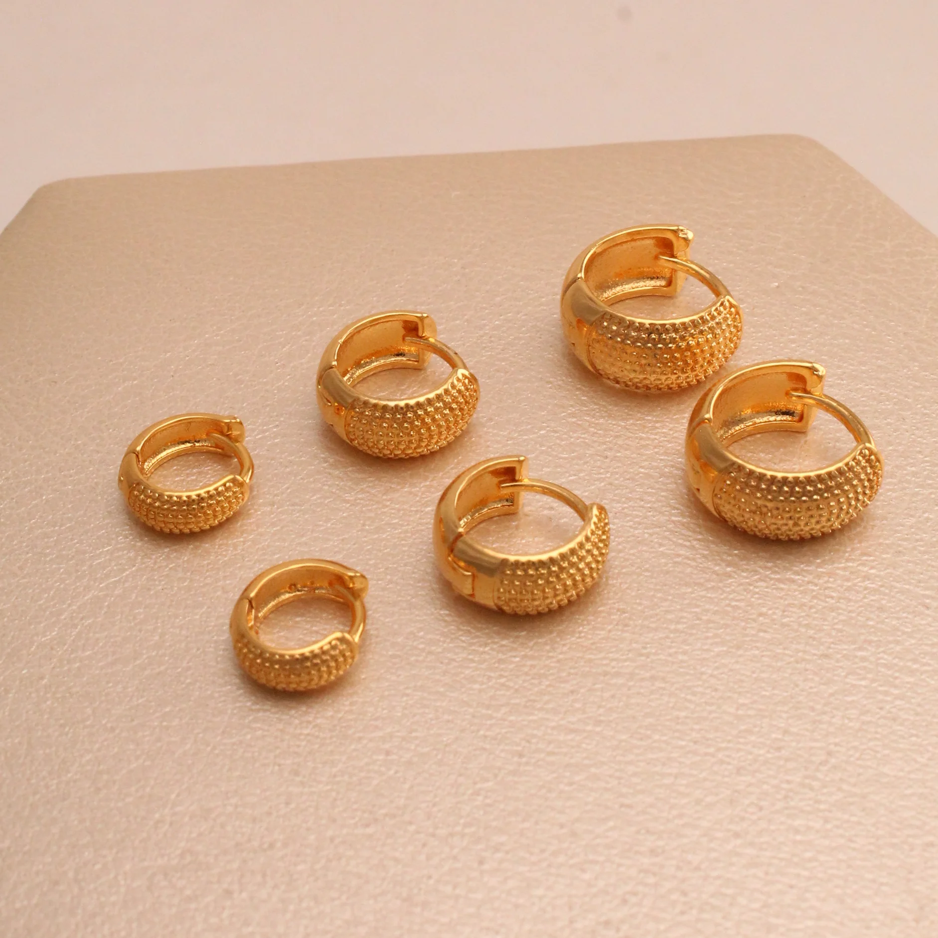 Set. trio candonga alpaca cover rodio 10.80.6cm - JRG658
