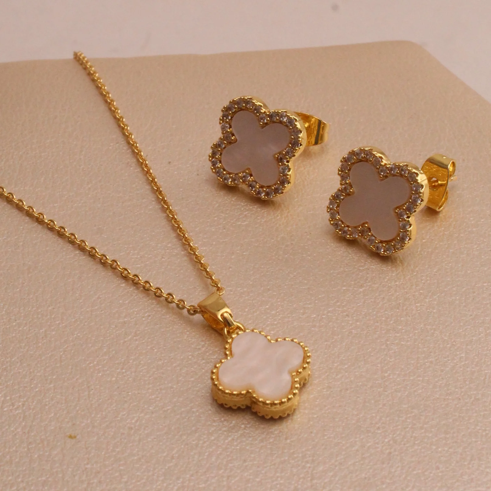 Set. trebol zircones colores rodio - NRG905 - Foto 1