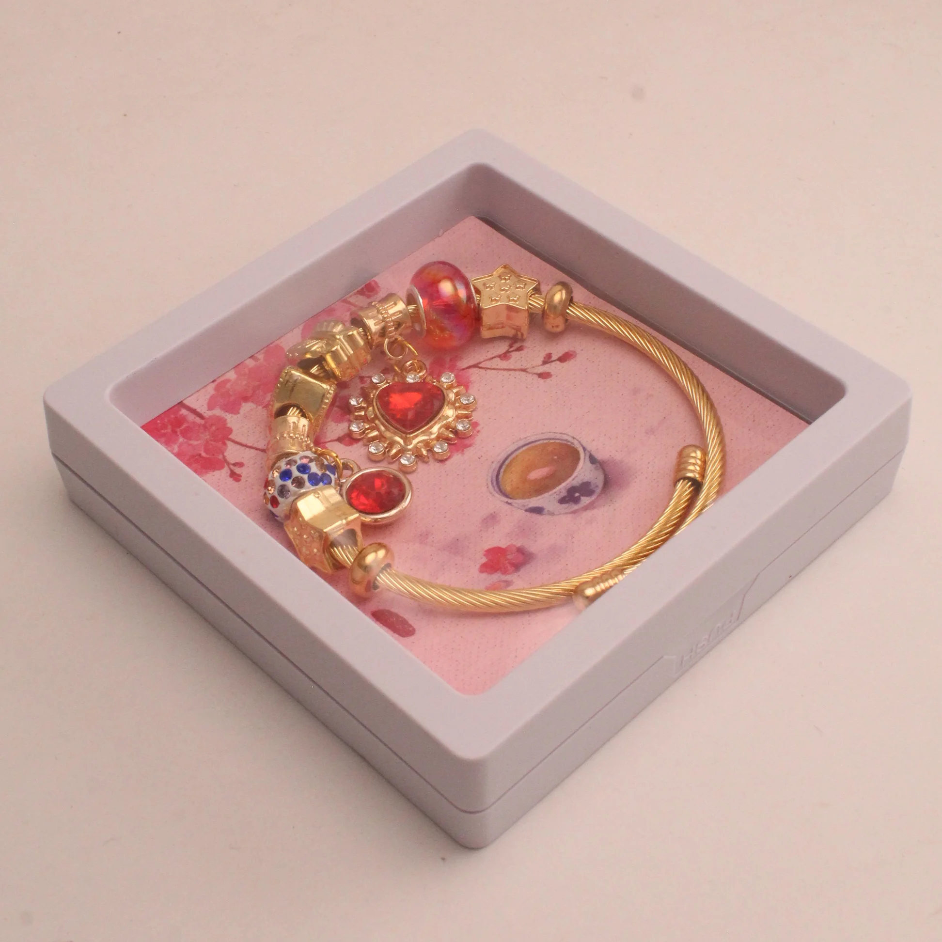 Pul. tipo pan. corazon rojo rodio graduable - PAN045