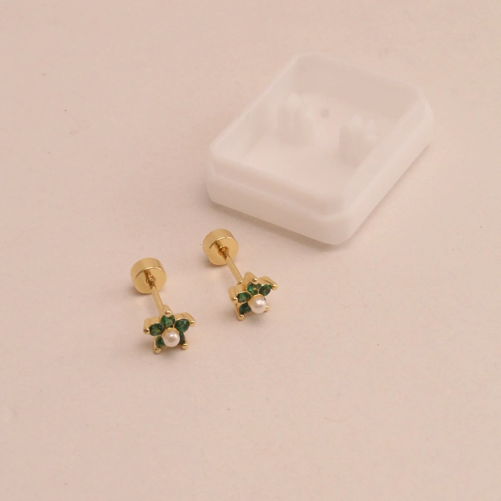 Top. topo seguridad perla rodio rodio 0.7cm - TRG581 - Foto 1