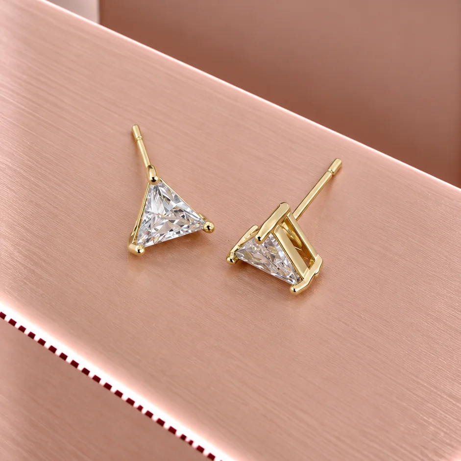 Top. cm triangulo rodio 0.5cm - TRG689